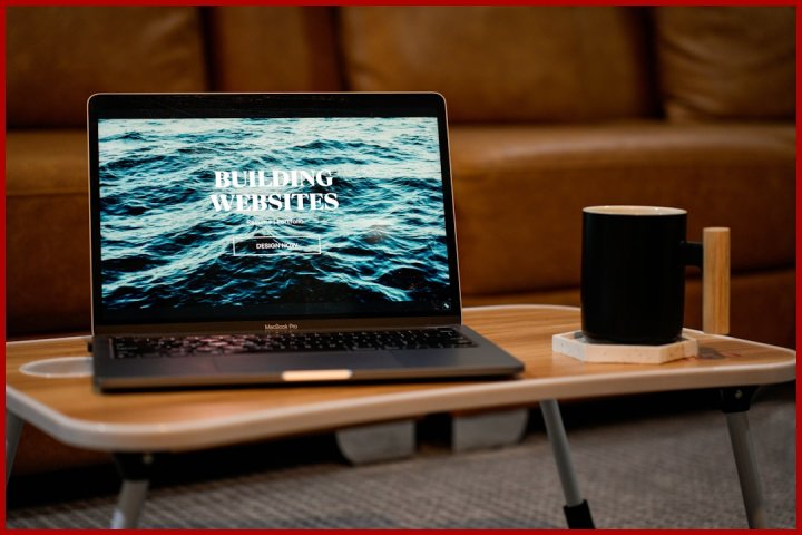 ۳. بهینه‌سازی تجربه کاربری (UX) و معیار جدید INP