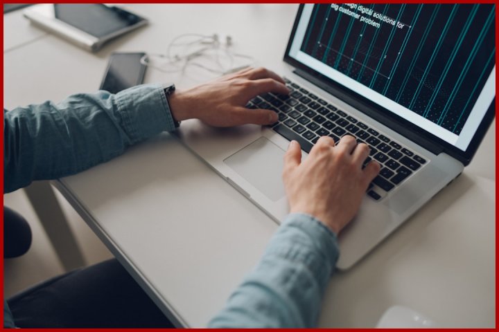 تست A/B صفحه محصول چیست و چرا اهمیت دارد؟